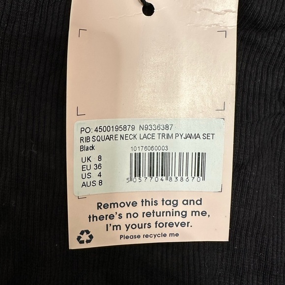 Black pajama short set trimmed in lace. Sz 4 missguided. - Picture 5 of 5